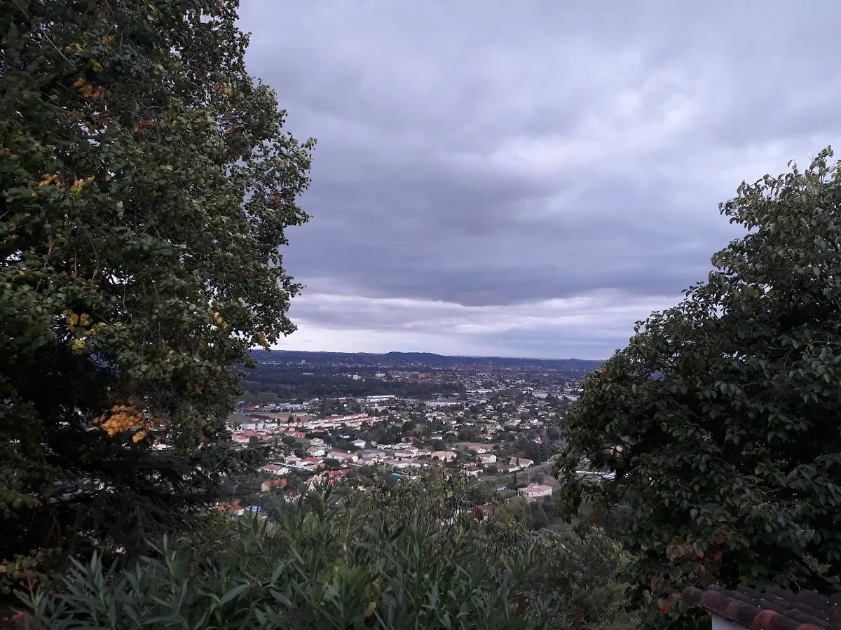 Homestay Piolma Apartment Lescure-d'Albigeois